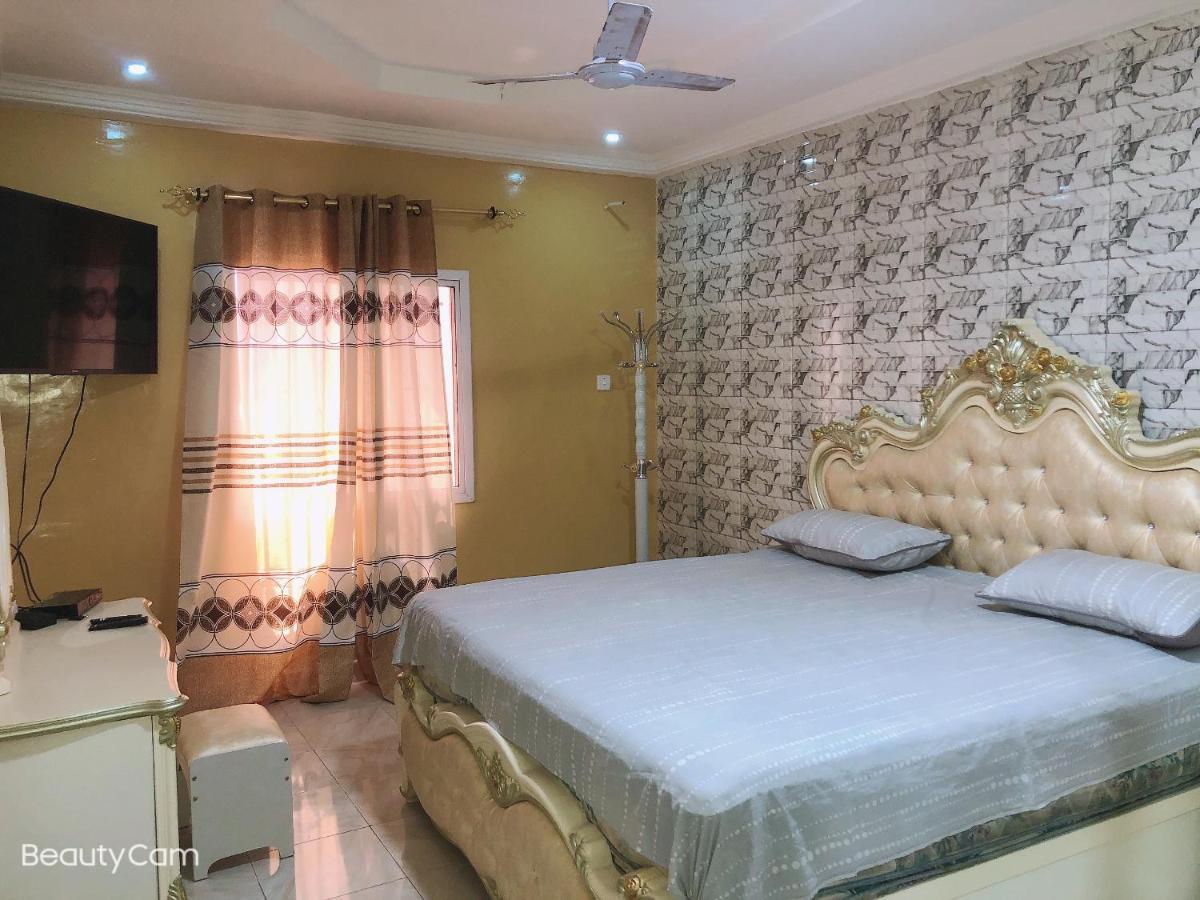 Awamuulamin Manneh Guest House Abuko Ngoại thất bức ảnh