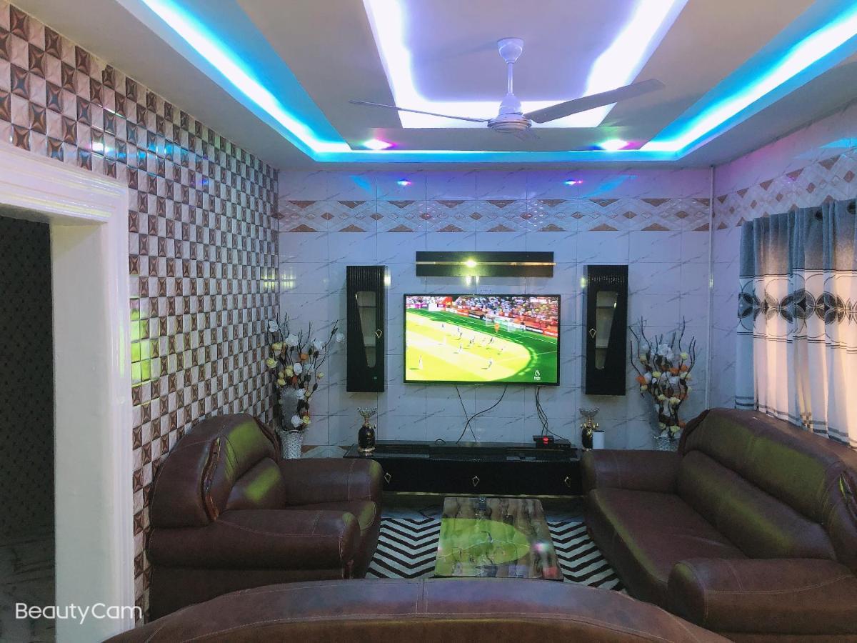 Awamuulamin Manneh Guest House Abuko Ngoại thất bức ảnh