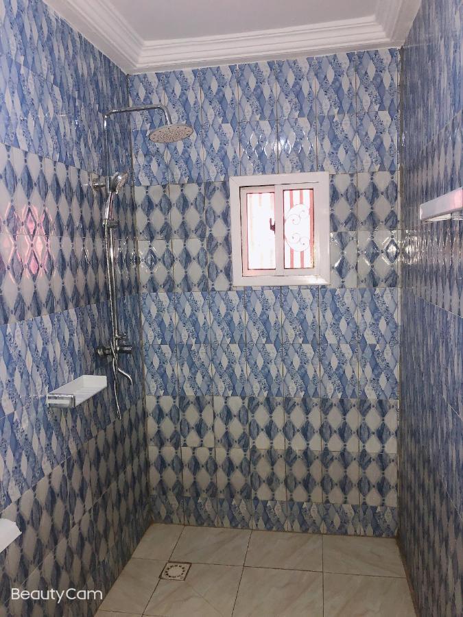 Awamuulamin Manneh Guest House Abuko Ngoại thất bức ảnh