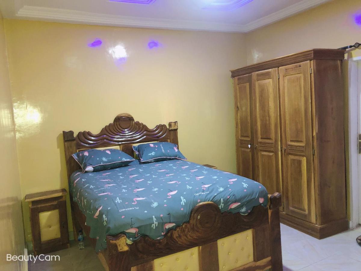 Awamuulamin Manneh Guest House Abuko Ngoại thất bức ảnh