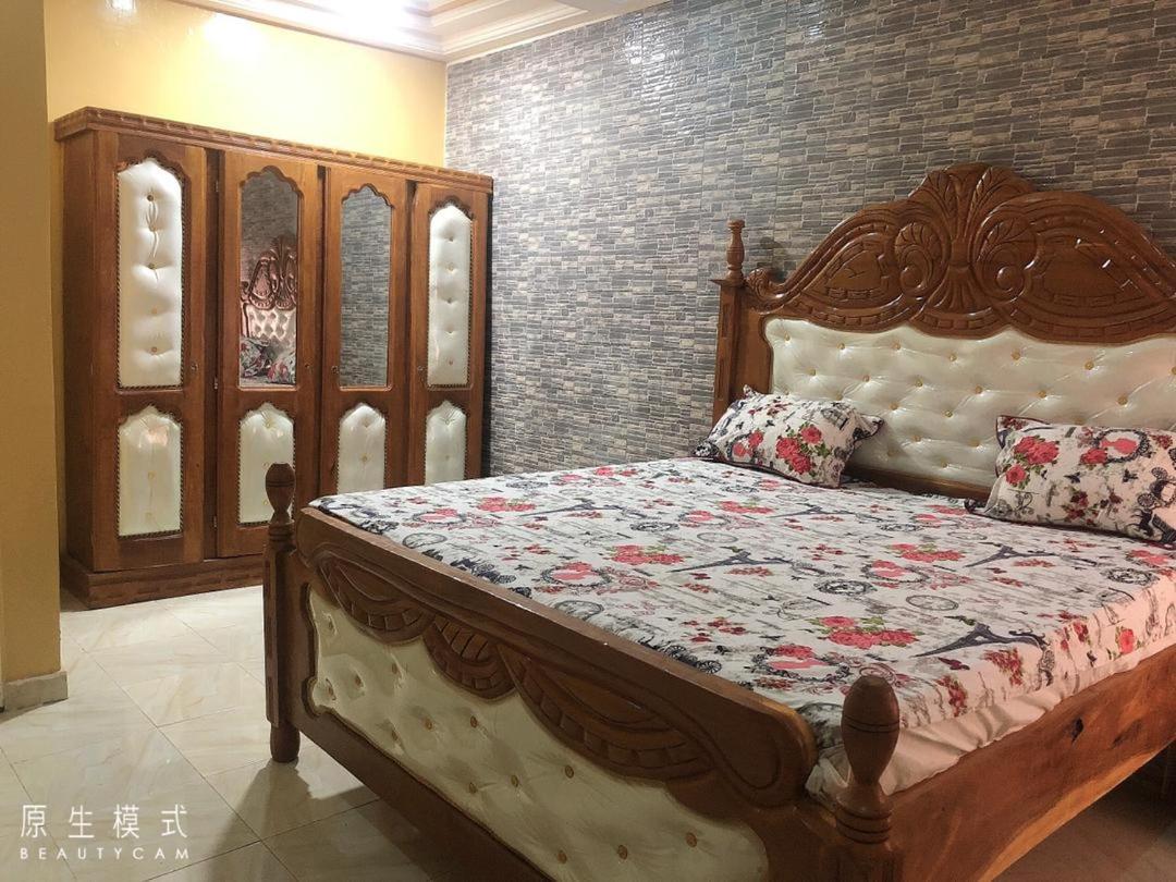 Awamuulamin Manneh Guest House Abuko Ngoại thất bức ảnh