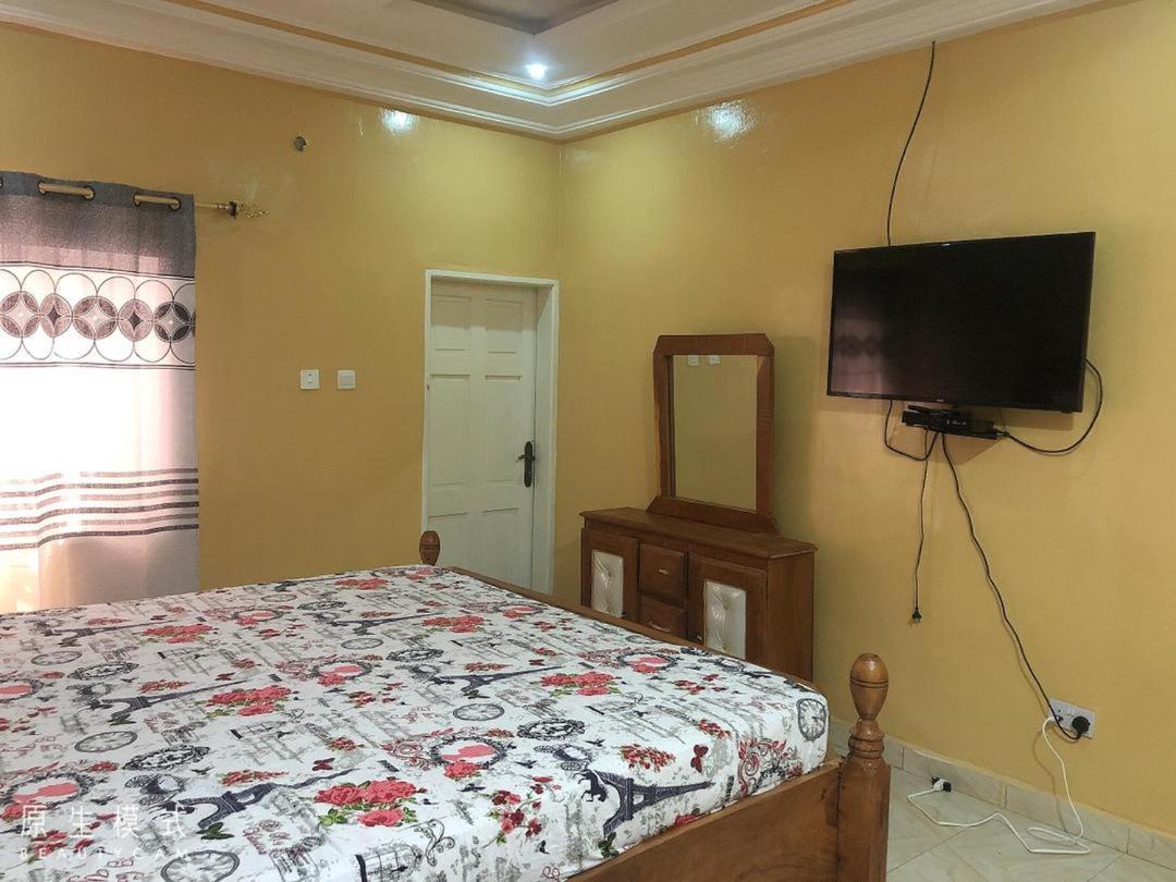 Awamuulamin Manneh Guest House Abuko Ngoại thất bức ảnh